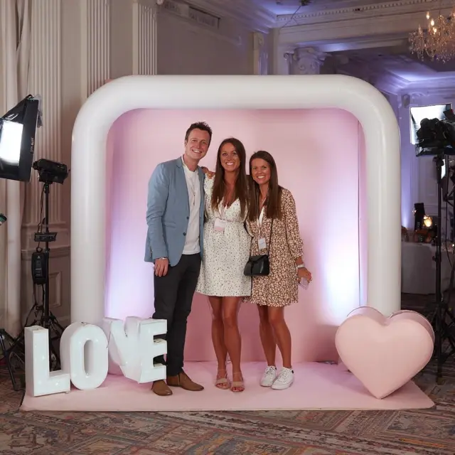 Foam Letters with an Arch Backdrop Stand for Brand Photos - Photo Booth and Photography Backdrops | Laravel